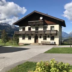 Landhaus mit Familienglück und Ofenwärme