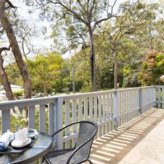 Park your Boat at Nelson Bay Cottage