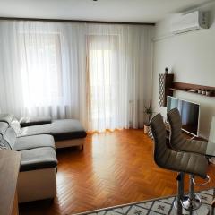 Júlia Apartman Kaposvár***