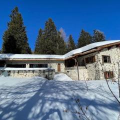 Ski In&Out, Lenzerheide freistehendes Top CHALET, urchig, gross