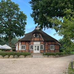 Idyllischer Erholungsurlaub im Historischen Bauernhaus auf der Prinzeninsel Plön