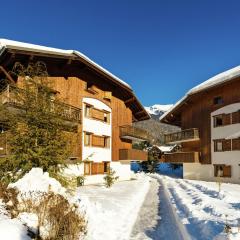 Apartment with a balcony in Le Grand Massif