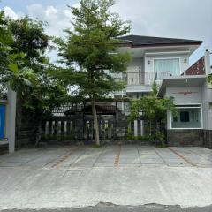 Home Stay Dharono