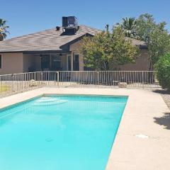 POOL with 5 Bed 3 Bath