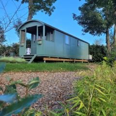 Boho Lodge met met hottub voor 2 personen