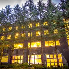 Hakuba Eagle Lodge