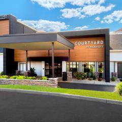 Courtyard by Marriott New Haven Orange