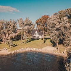 Watermark Usedom - Traumhaus direkt am Wasser mit eigener Badestelle