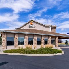 Comfort Inn & Suites Near University of Wyoming