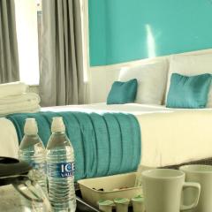 Blackpool Seaside Hotel - King Beds - Super KING Beds -