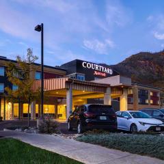 Courtyard by Marriott Glenwood Springs