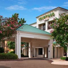 Courtyard by Marriott Covington / Mandeville