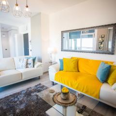 Luxury Cozy Apartment at Arad Plaza