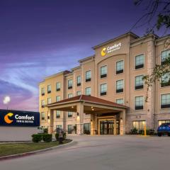 Comfort Inn & Suites Fort Worth - Fossil Creek