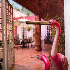 Casa Flamingos en el centro de Tlaquepaque