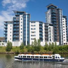 Cardiff Bay, City centre apartment