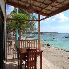 The Sun Hostel Gili Gede