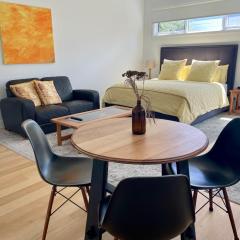 Port Fairy BNB - The Yellow Suite