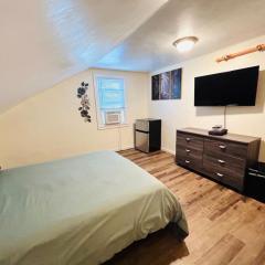 Nice room by Whole Foods Brown University with shared bathroom and kitchen cdd