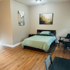 Large room with private bathroom near Whole Foods