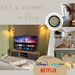 Sweet and comfy in Hyper City center with Netflix, Prime and Disney Plus included