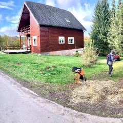 Cosy Sjalay near the lake