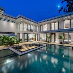 Exclusive Modern Villa - Grand Living Space - Breathtaking Views