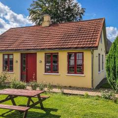 Lovely Home In Aabenraa With Kitchen