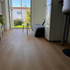 Appartement 1 chambre vu sur jardin