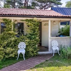 Stunning Home In Höllviken With Wifi