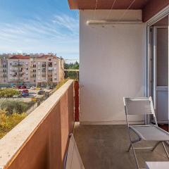 1 Bedroom Cozy Apartment In Zadar