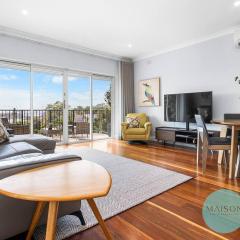 Stylish Sophistication with Leafy Newcastle Views!