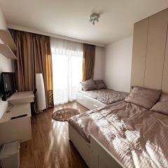 KASKADY Airport modern apartments - close to the airport and city center