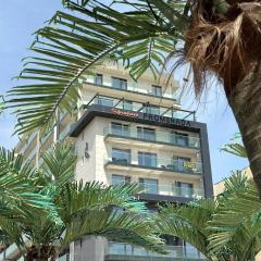 Signature Promenada Hotel-Apartments 2