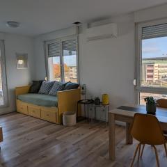 Appartement moderne avec terrasse et vue panoramique