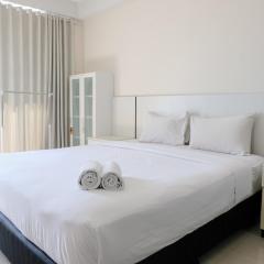 Homey and Cozy Studio Apartment at Dago Suites By Travelio