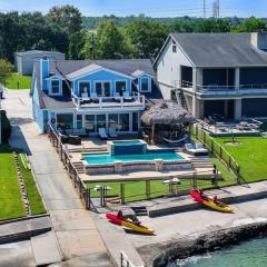 Bayfront Luxury House with Pool