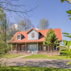 Restyled villa with sauna, near a nature reserve