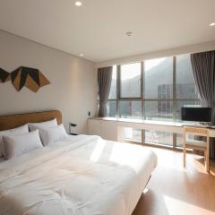 Hound Hotel Changwon Jinhae