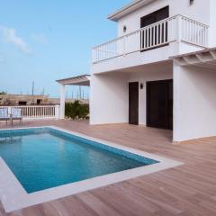 Family-ready Fully Equipped Grand Villa with Pool