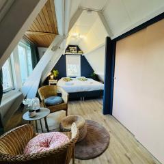 Hello Noordwijk - Tiny House Dahliastraat 60