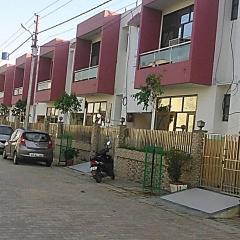 Shri Achyutam Villa - Best in Vrindavan