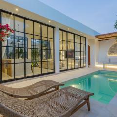 Stylish new 1 bedroom villa in Bingin