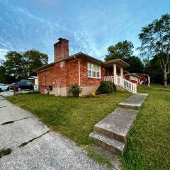 Spacious house in Highview