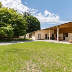 Gîte moderne avec jardin clos, 4 chambres, proche Château de Gy - FR-1-583-80