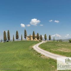 Villa I Cipressini piscina riscaldata spa Toscana