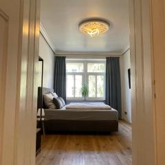 Soul-Apartment Balkon PrivatParkplatz 2 Boxspringbetten 55Zoll TV WLAN