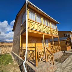 WooD_House_Issyk-Kul