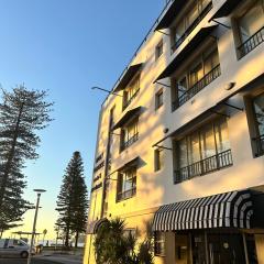 Manly Paradise Motel & Apartments