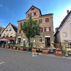 Sali Homes Übernachten im Kulturdenkmal - Weinort